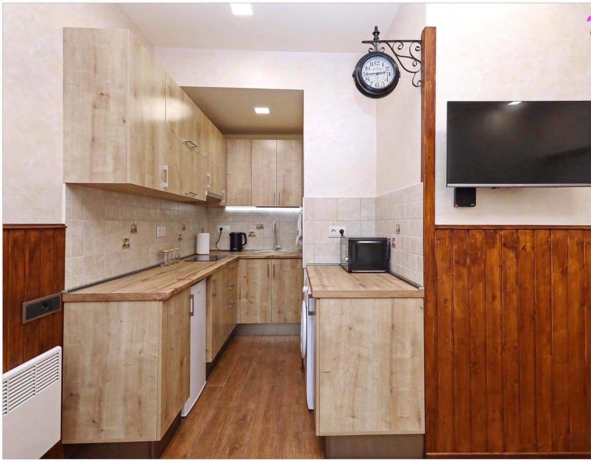Family Mini-Hotel Martirosyan'S And Tours Jerevan Exteriér fotografie