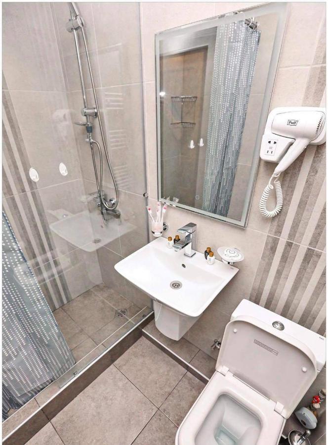 Family Mini-Hotel Martirosyan'S And Tours Jerevan Exteriér fotografie